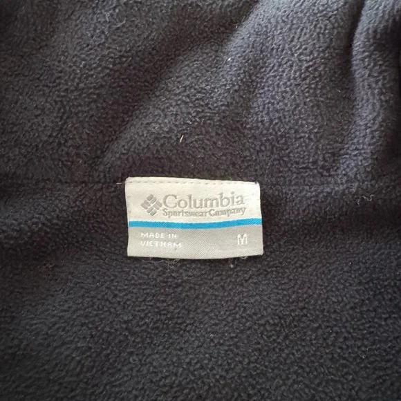 Vest - Picture 2 of 4